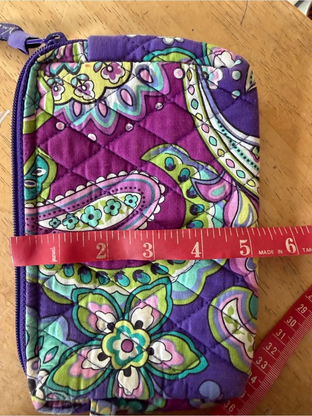 Vera Bradley Quilted Floral Paisley Cosmetic Wristlet/ makeup bag - Purple Multi